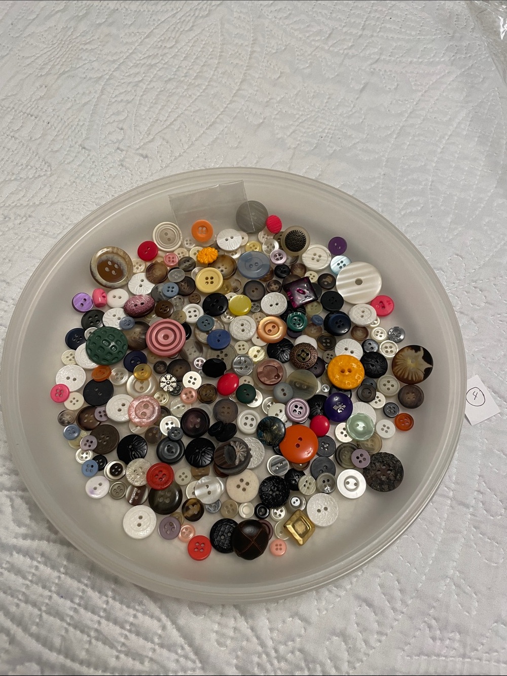 Lot of 268 BUTTONS Different Shapes Sizes & Colors Some Vintage Sewing Crafting